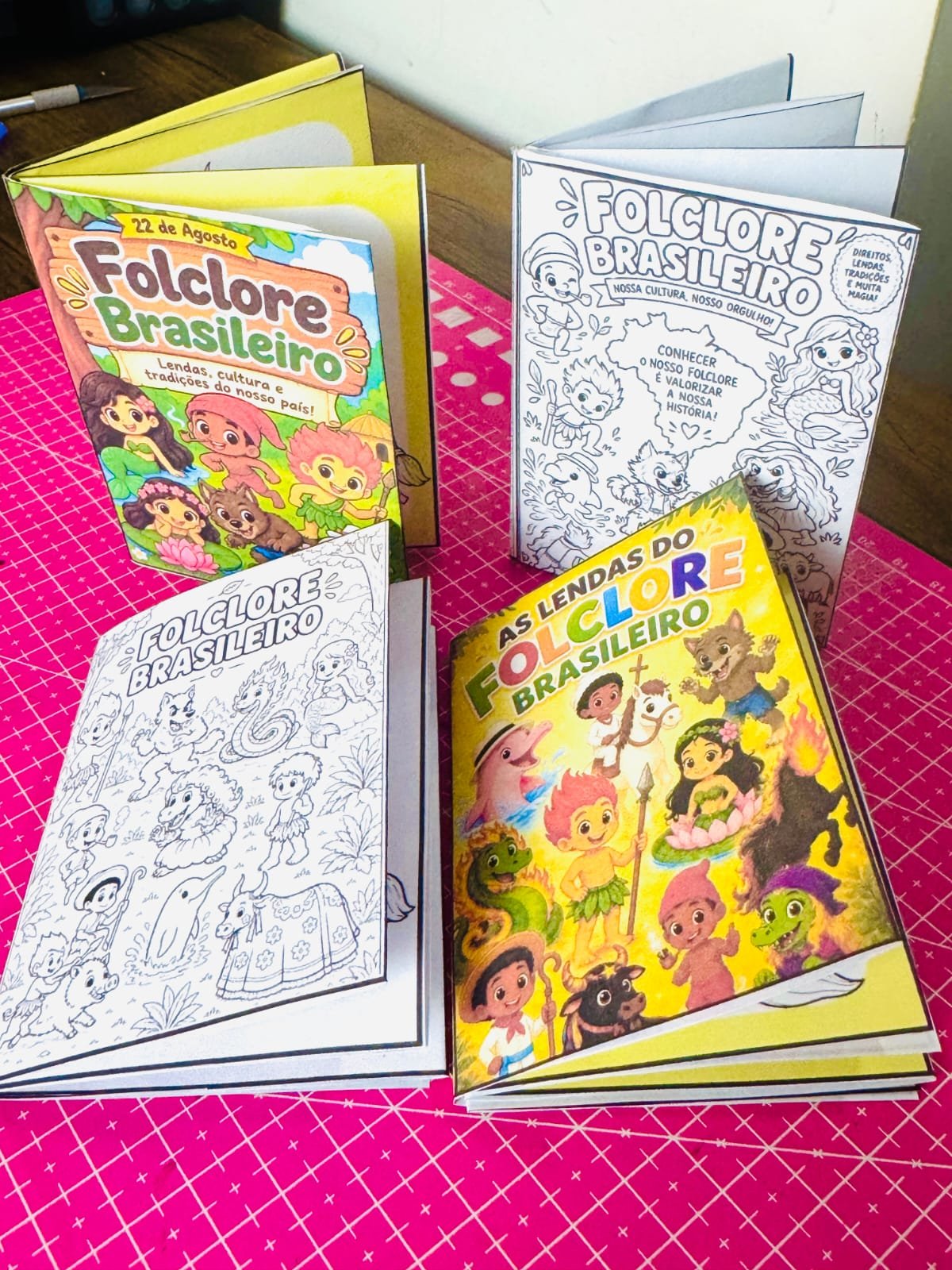 Livrinho colorir do folclore